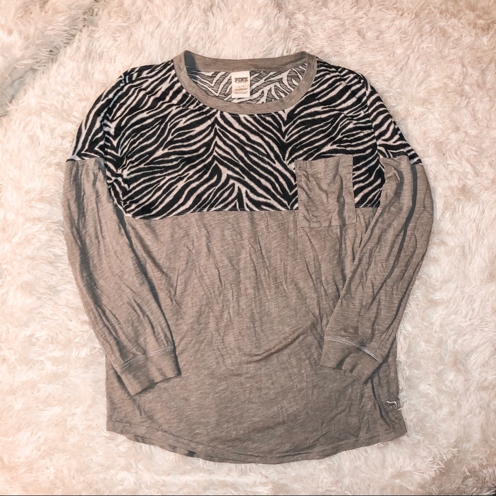 ❌SOLD❌ Pink Victoria’s Secret Shirt